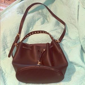 Crossbody purse